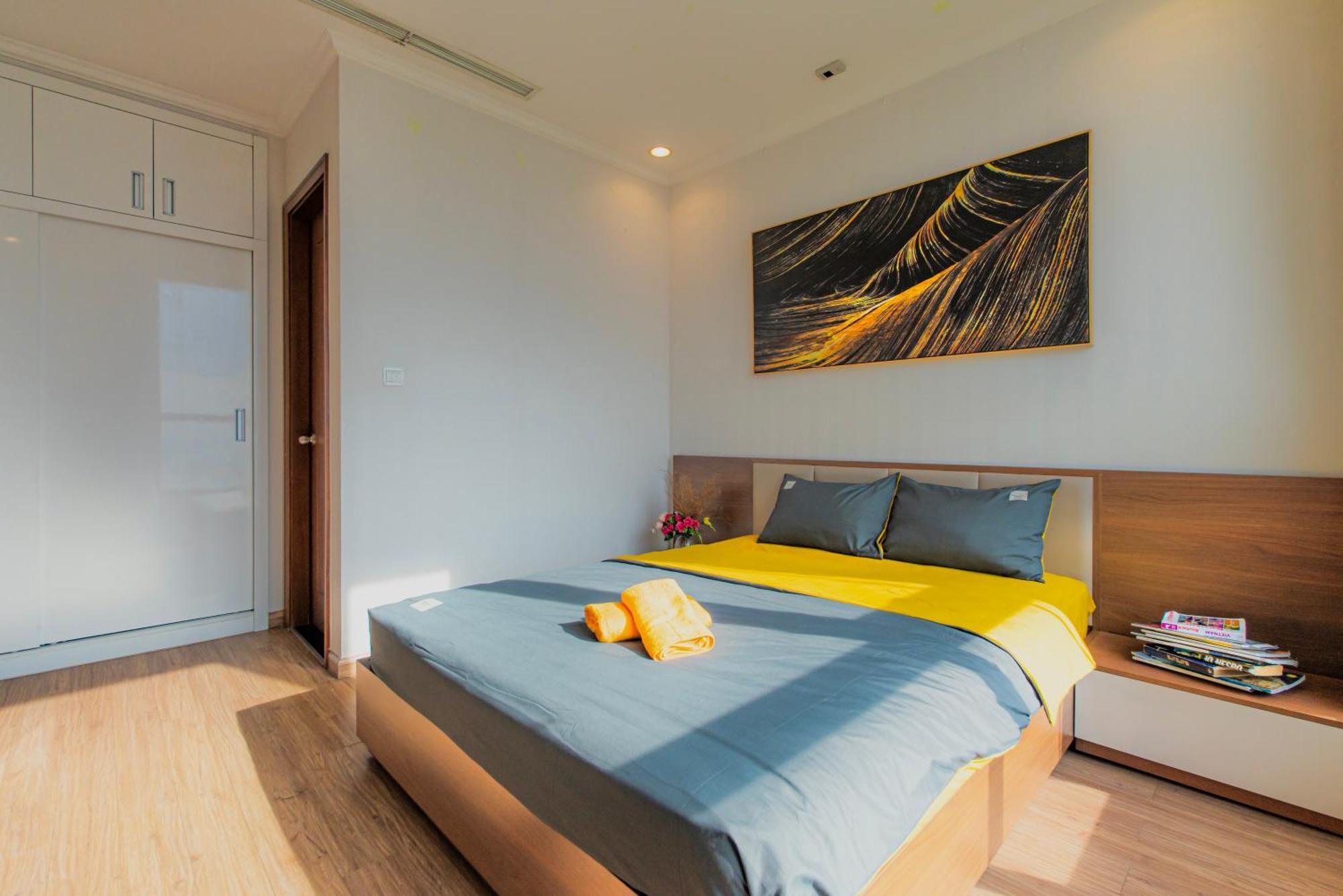 Central Apartments - Vinhomes Central Park, Landmark 81 Area & Ice Skating Rink Ho Chi Minh City Exterior photo